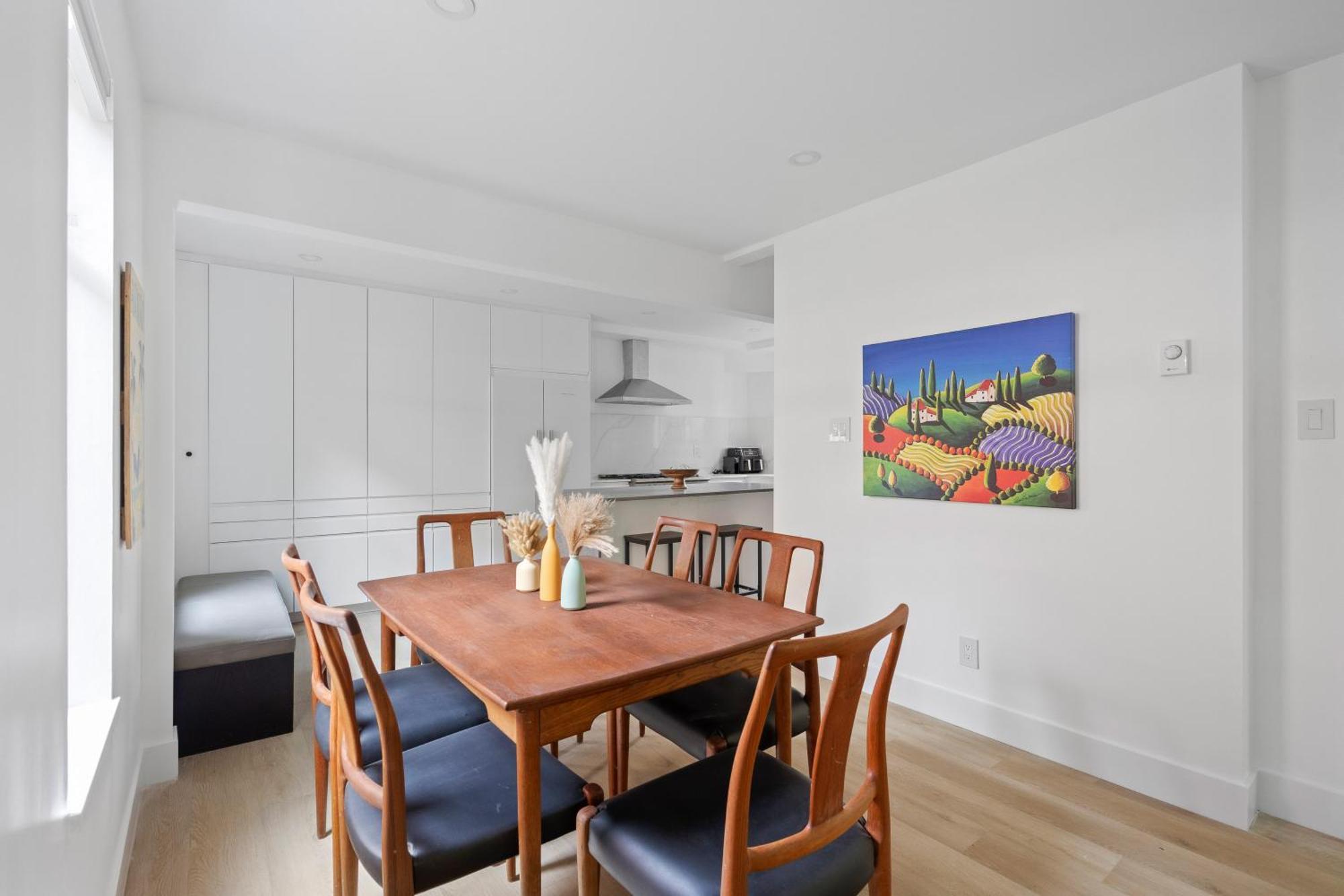 Modern Kitsilano 2 Bedroom With A Hot Tub Casa de férias Vancouver